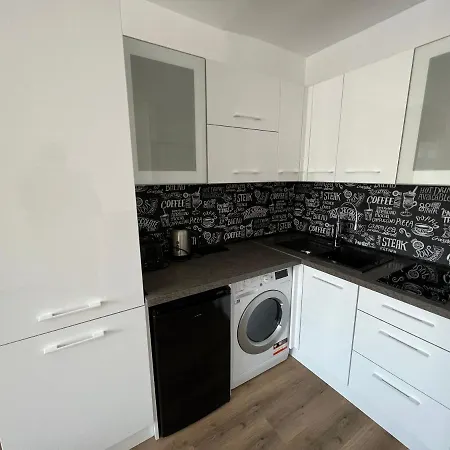 Apartment Self Check-in P2 Craiova